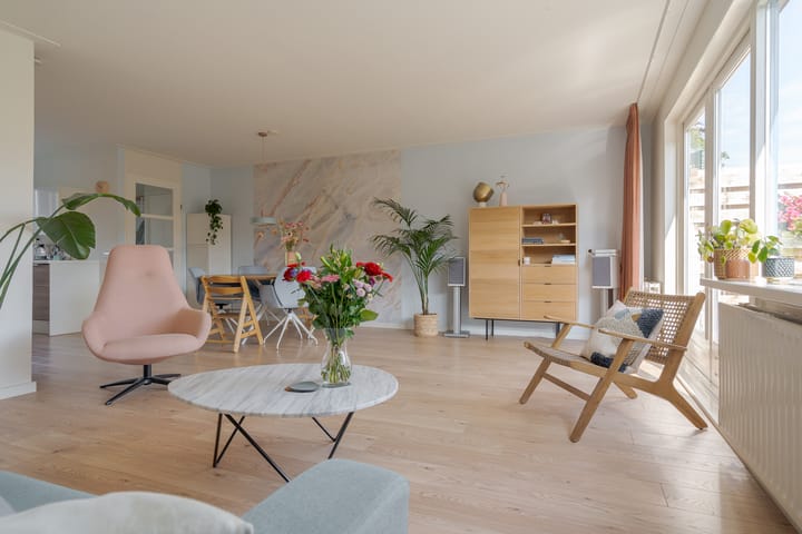 Foto 15 van Flora Bilderbeekstraat 19