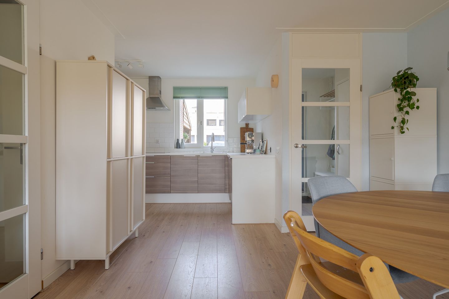 Foto 19 van Flora Bilderbeekstraat 19