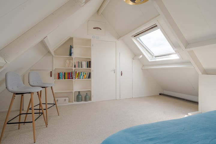 Foto 44 van Flora Bilderbeekstraat 19