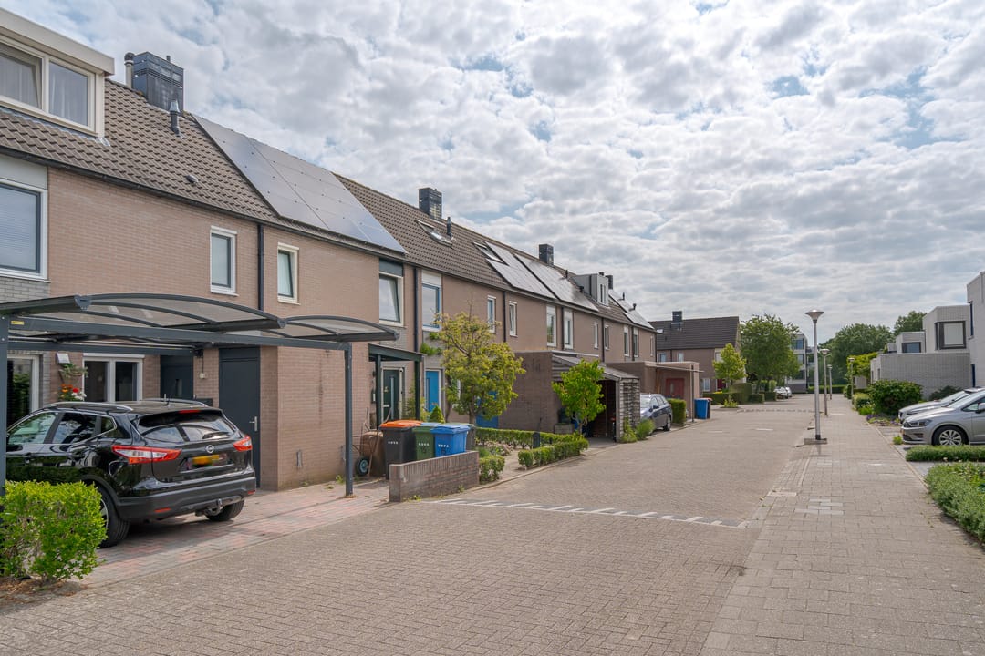 Foto 53 van Flora Bilderbeekstraat 19