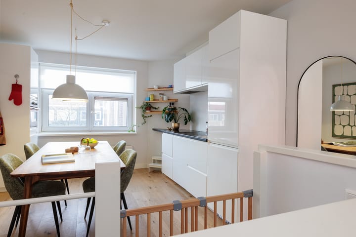 Foto 15 van Paramaribostraat 82-3