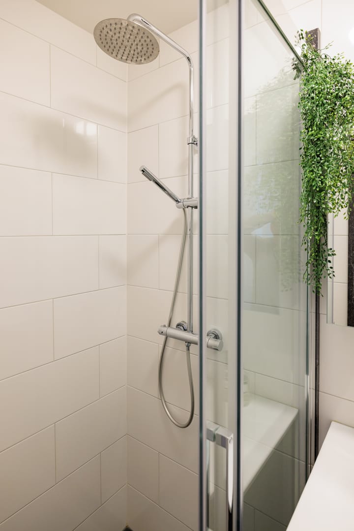 Foto 26 van Paramaribostraat 82-3