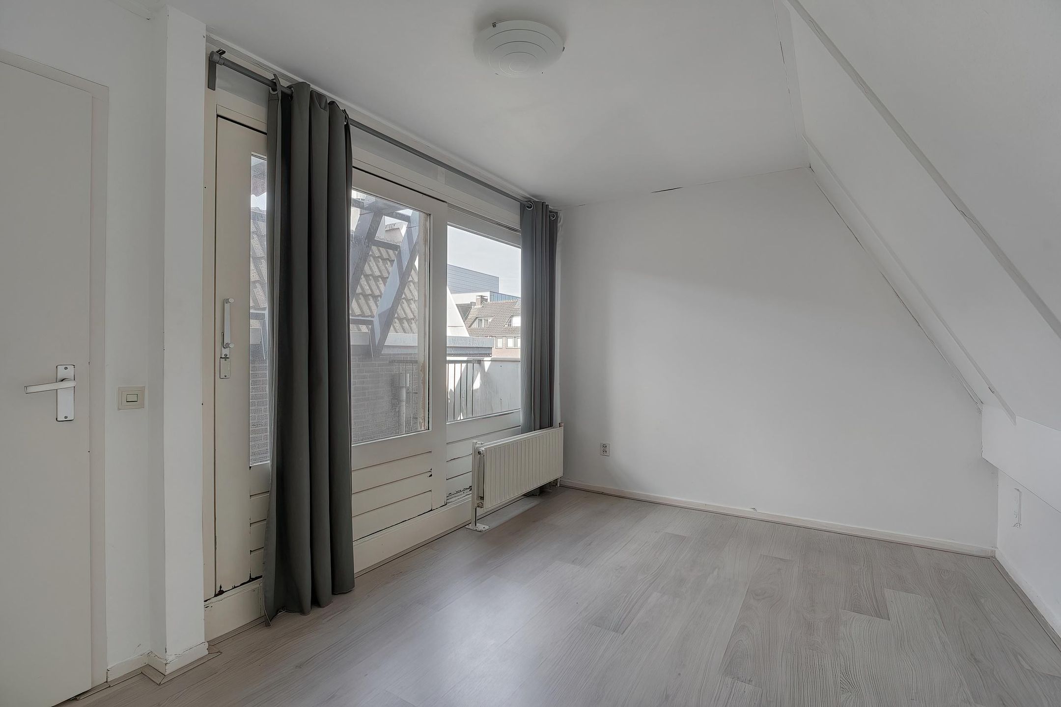 Foto 18 van Van Mandersloostraat 73