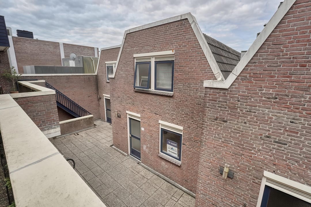 Foto 2 van Van Mandersloostraat 73