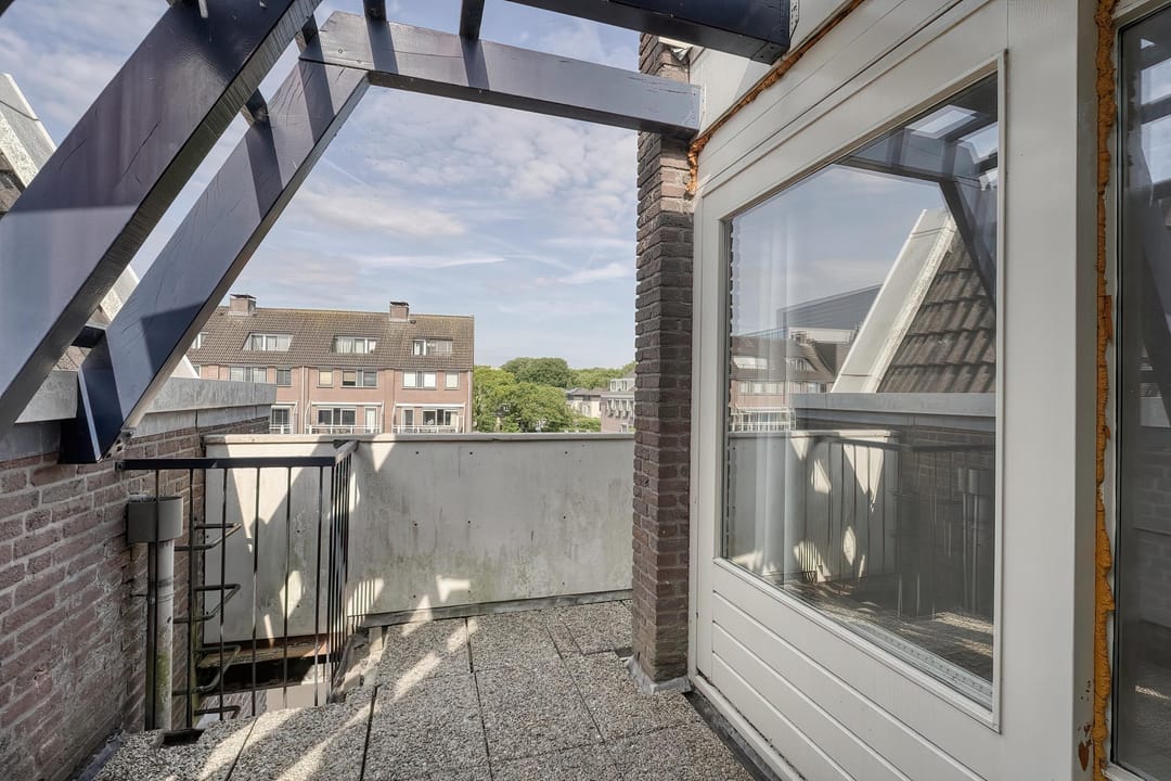 Foto 22 van Van Mandersloostraat 73