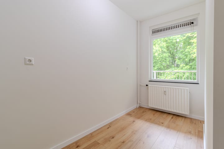 Foto 12 van Fluitekruidweg 85