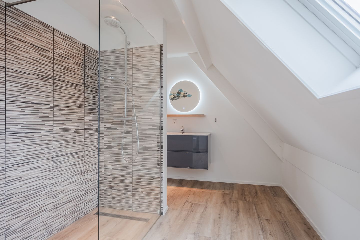 Foto 29 van Geluckweg 8