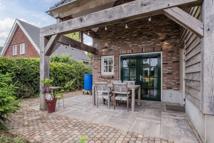 Foto 32 van Geluckweg 8