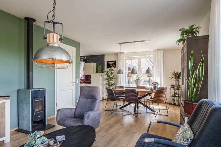 Foto 3 van Zwembadweg 22