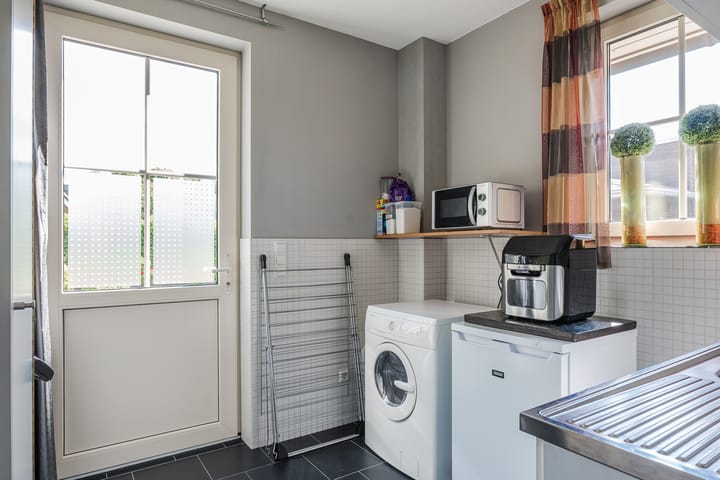 Foto 9 van Zwembadweg 22