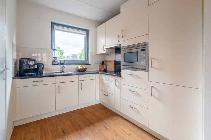 Foto 3 van Bilderdijkstraat 2-8