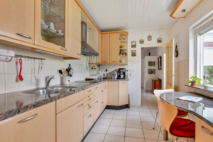 Photo 9 of Rozenstraat 17