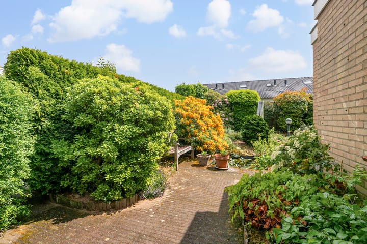 Photo 14 of Rozenstraat 17