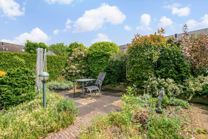 Photo 16 of Rozenstraat 17