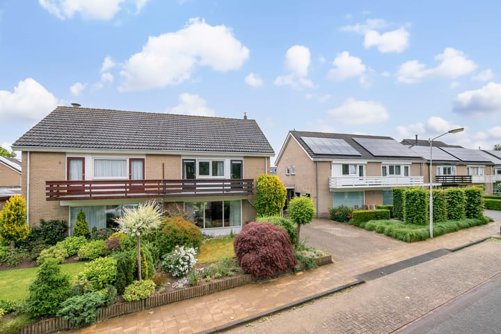 Photo 26 of Rozenstraat 17