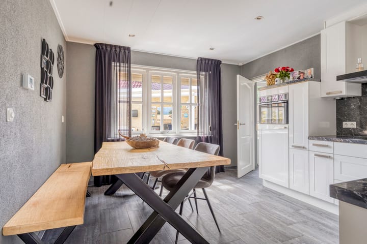 Foto 14 van Mgr. van Hooydonkstraat 4