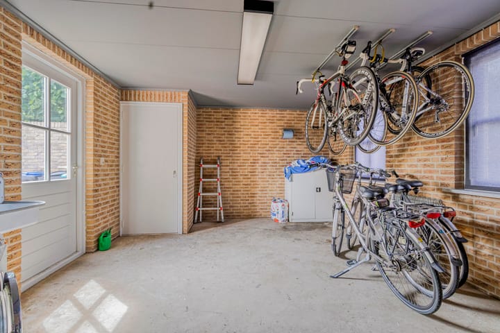 Foto 18 van Mgr. van Hooydonkstraat 4