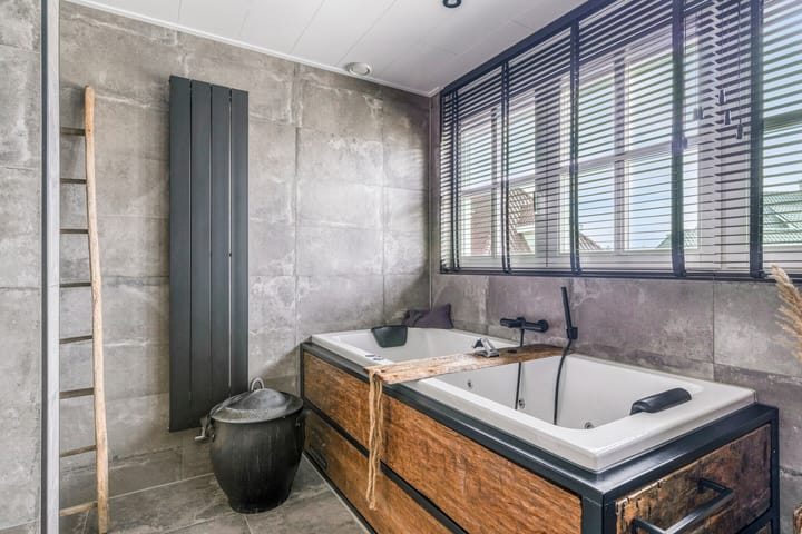 Foto 28 van Mgr. van Hooydonkstraat 4