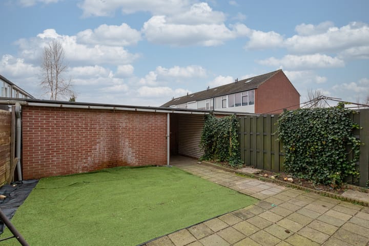 Foto 4 van Burgemeester Rietveldstr 8