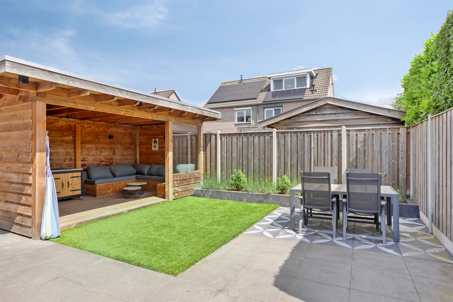 Foto 4 van Plevier 25