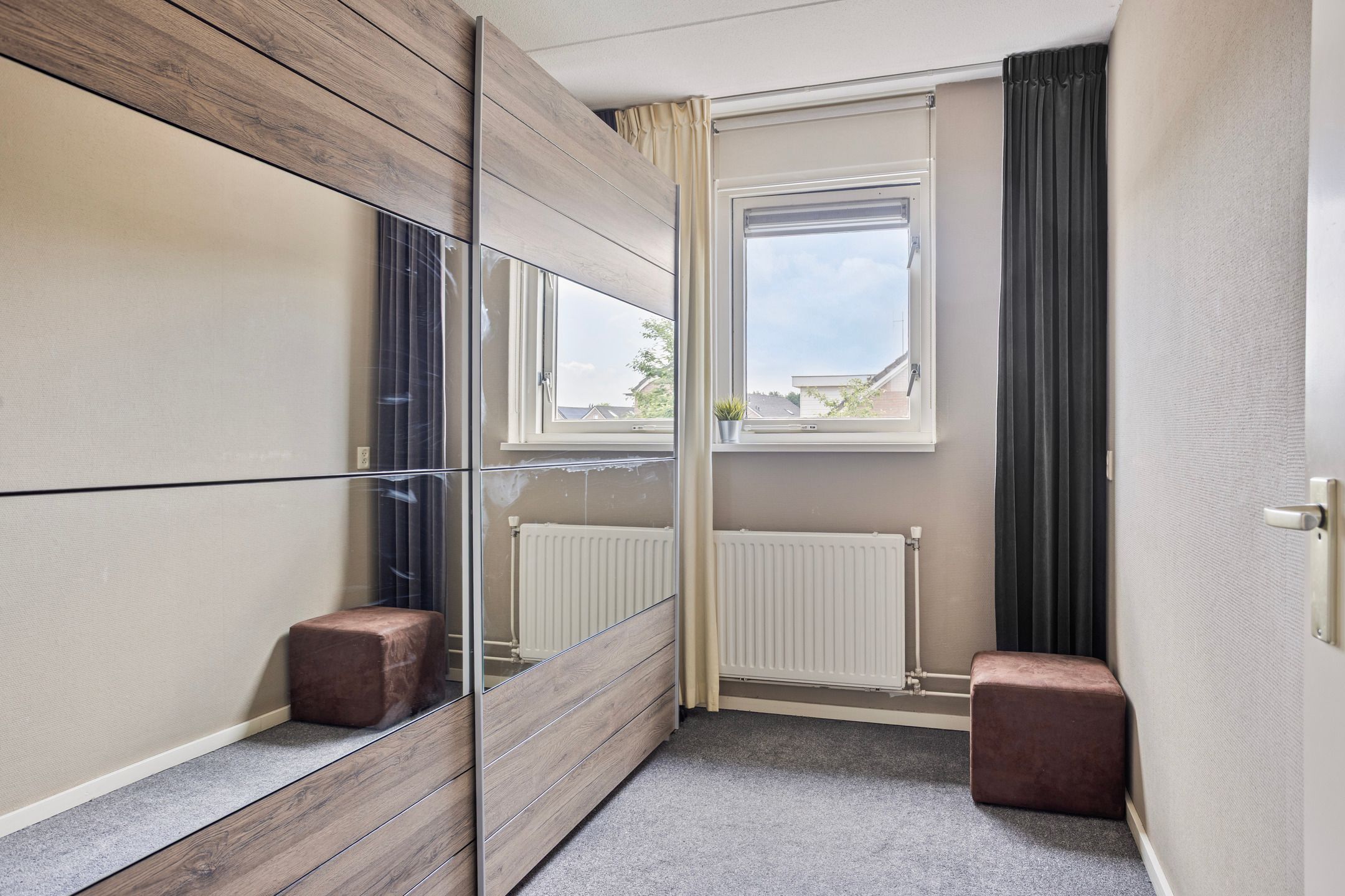 Foto 21 van Plevier 25