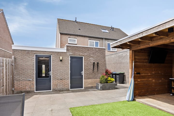 Foto 26 van Plevier 25