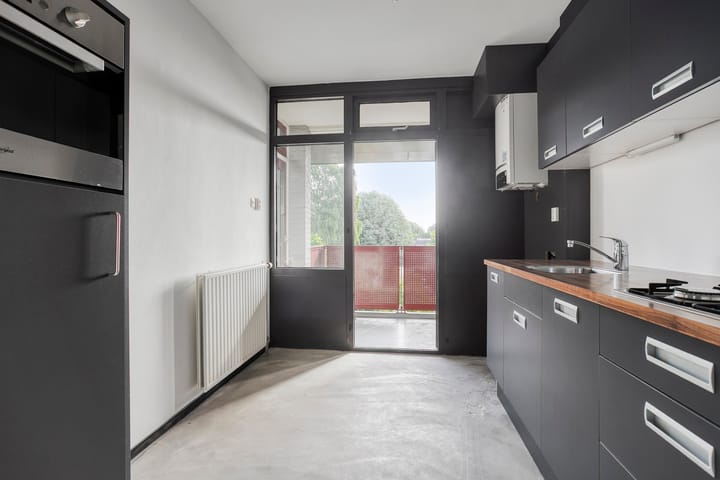 Foto 13 van Zwaluwstraat 145