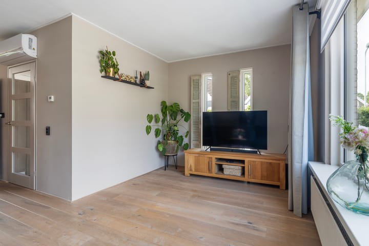 Foto 13 van Tulipastrjitte 45