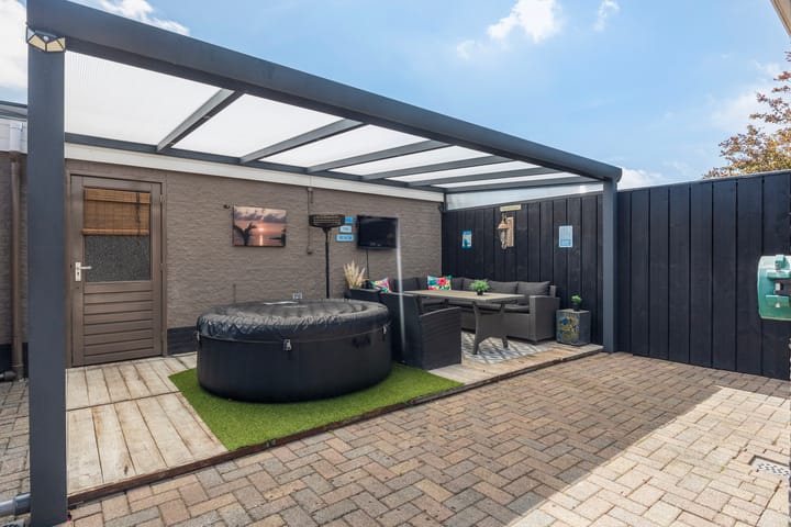 Foto 23 van Tulipastrjitte 45