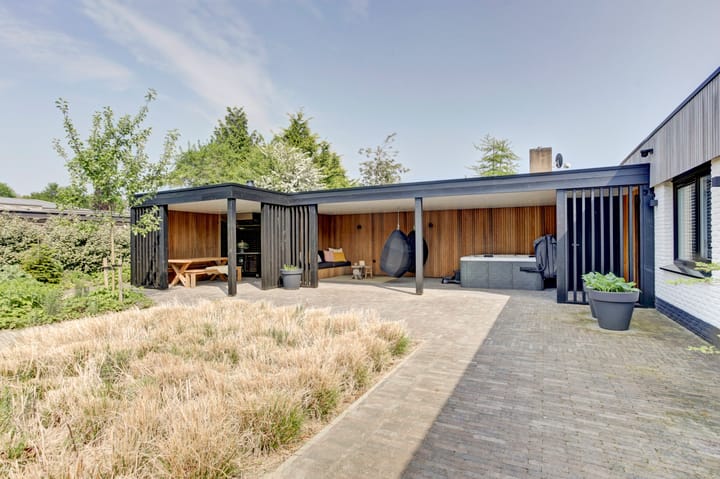 Foto 37 van Jupiterweg 1-A