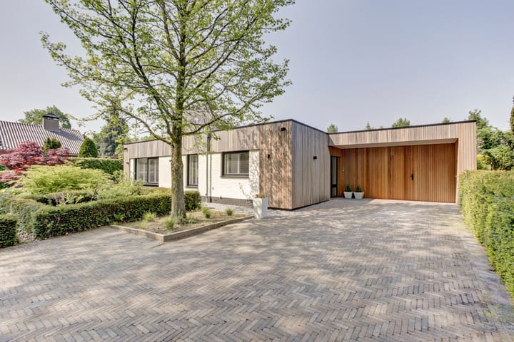 Foto 43 van Jupiterweg 1-A