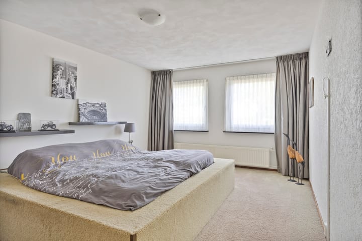 Foto 17 van Reusensestraat 37