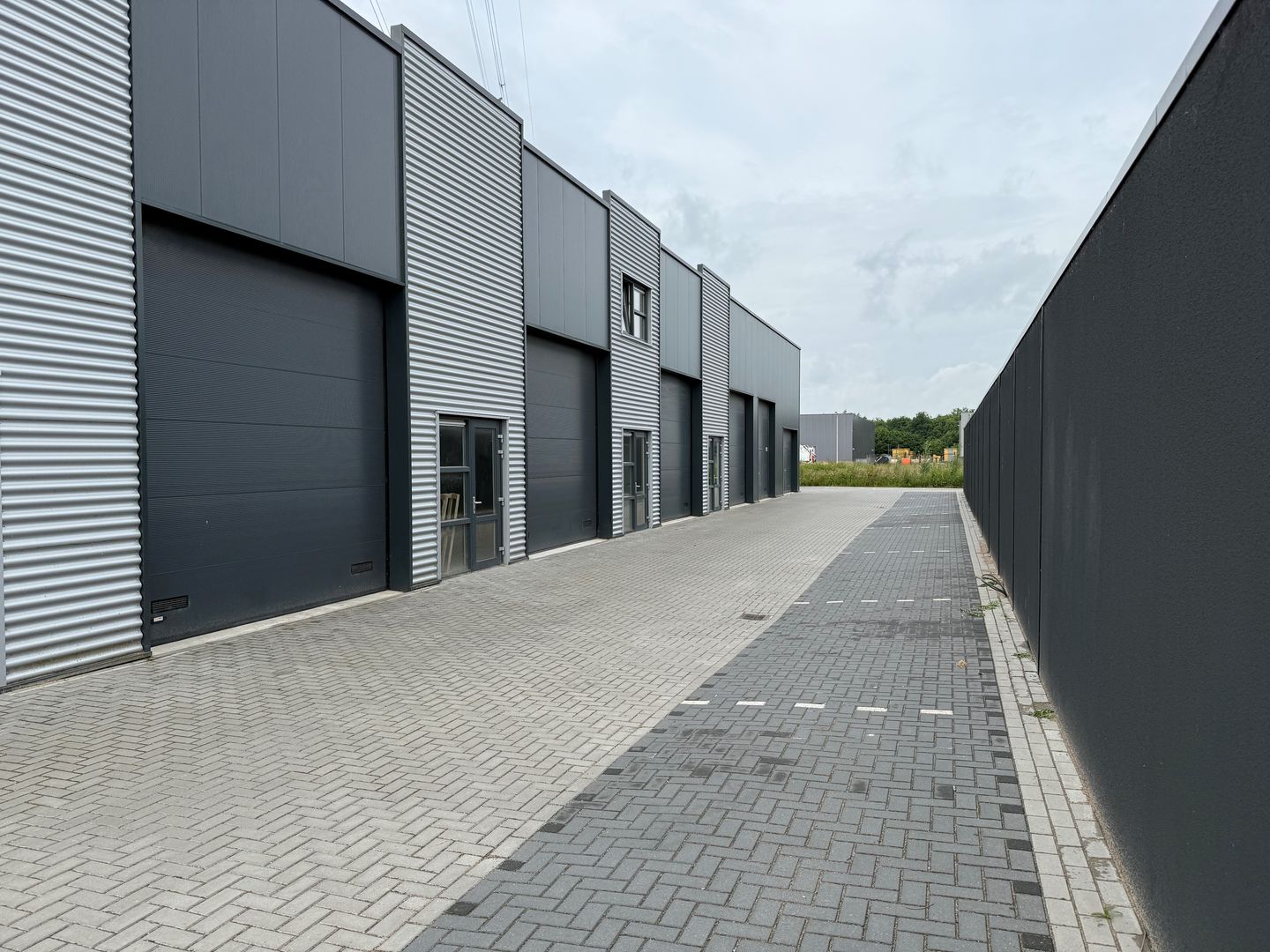 Bekijk foto 2 van Aalsvoort 102-B