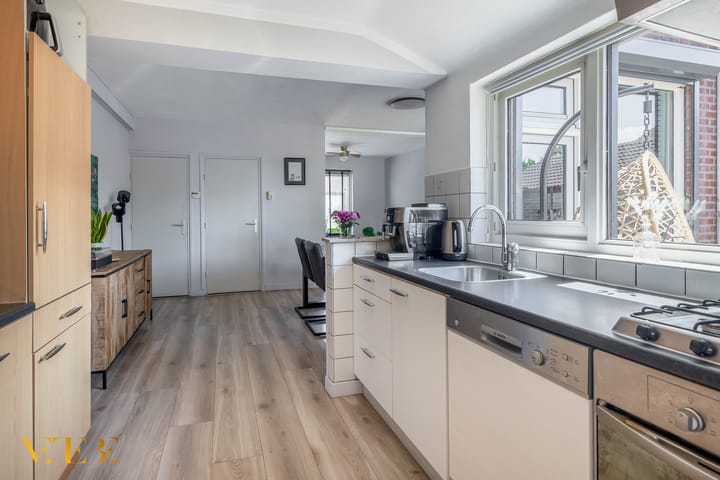 Foto 11 van Levroy 5