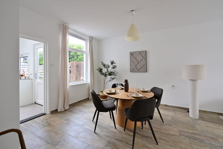 Foto 8 van Pauwenstraat 48