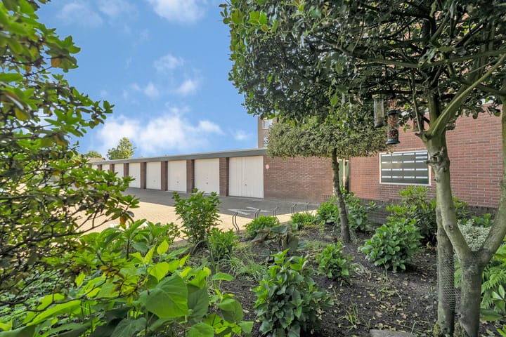 Foto 27 van Grotestraat 276