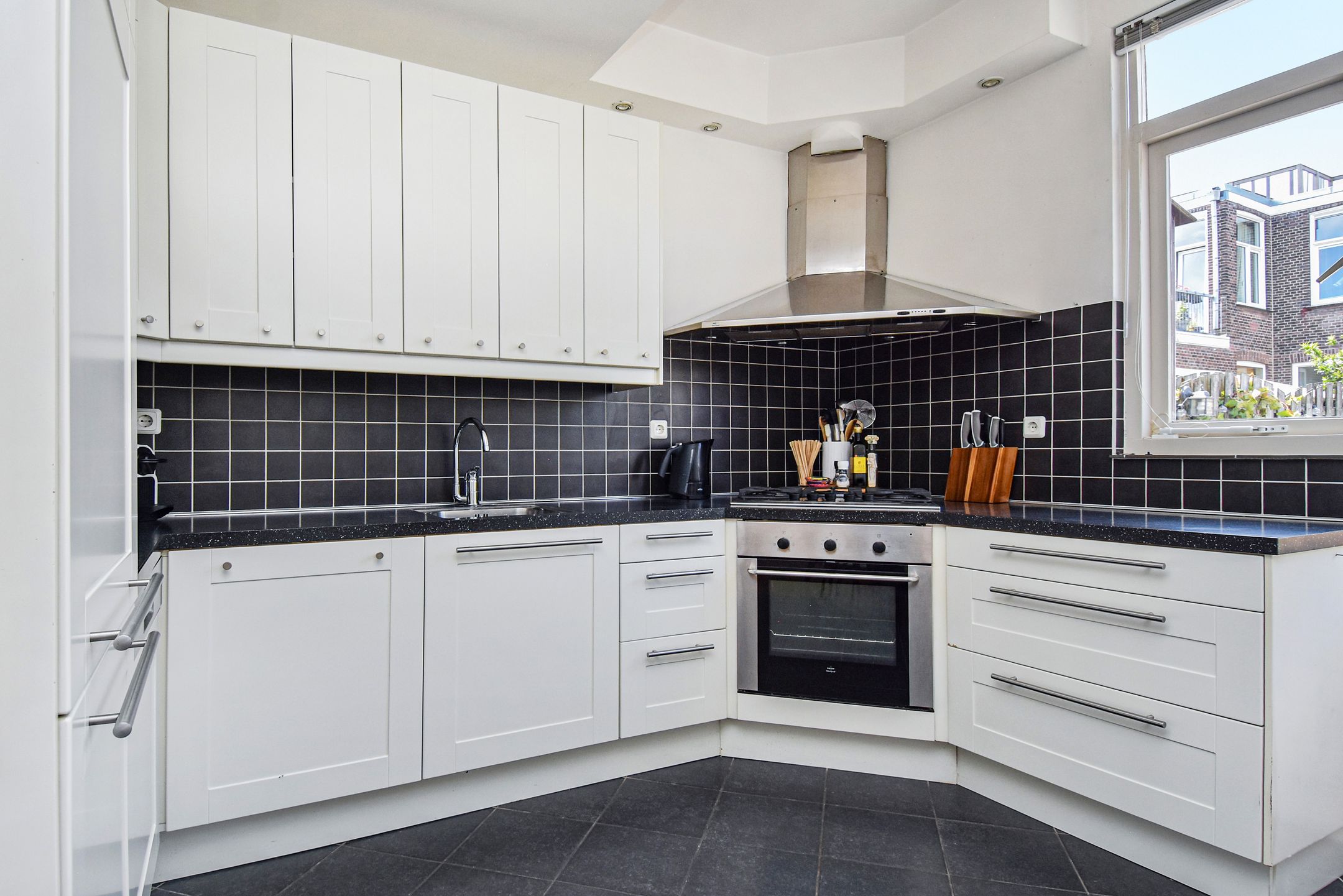 Foto 12 van Hendrik van Deventerstraat 104