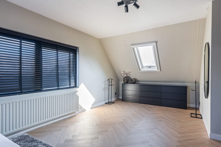 Foto 15 van Bedrijfsweg 3-A