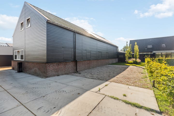 Foto 41 van Bedrijfsweg 3-A