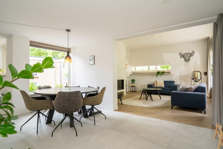 Photo 2 of Kampioenstraat 43