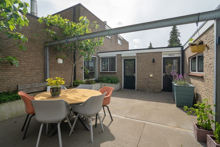 Foto 36 van Kampioenstraat 43