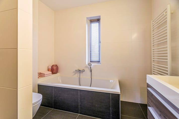 Foto 32 van Van Barnevelderf 3