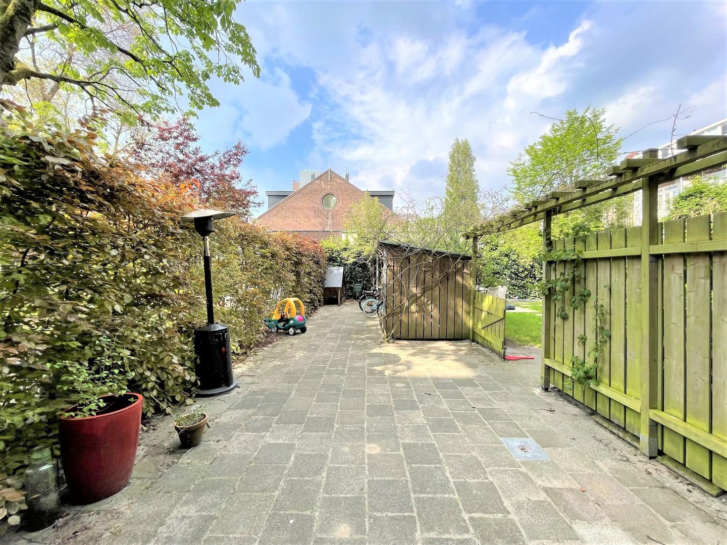 Photo 35 of Floris Versterstraat 10-F