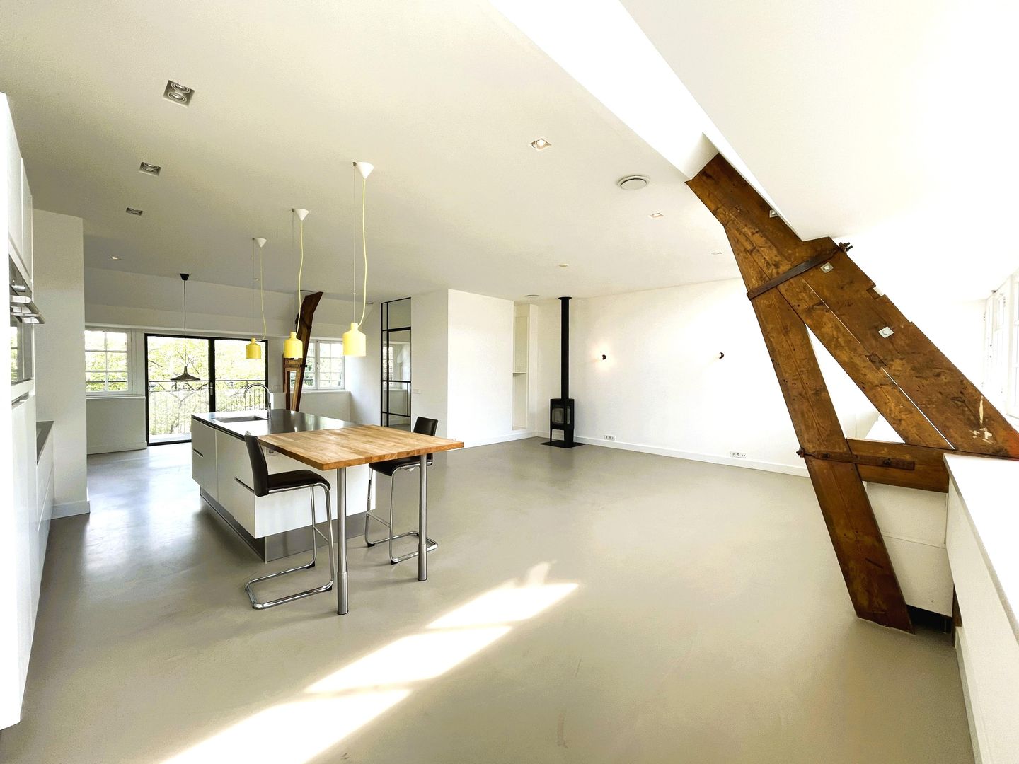 Photo 10 of Floris Versterstraat 10-F