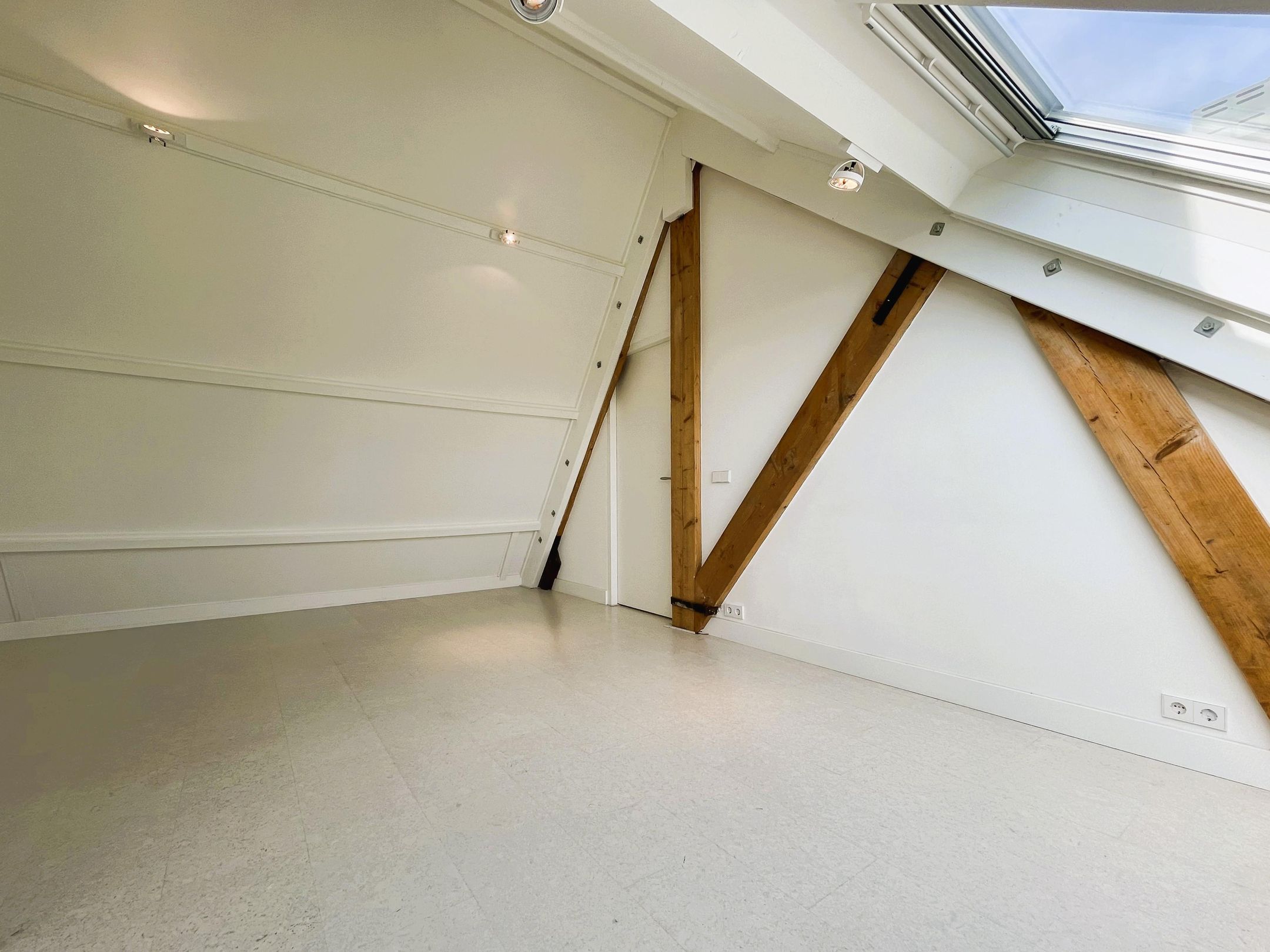 Photo 27 of Floris Versterstraat 10-F