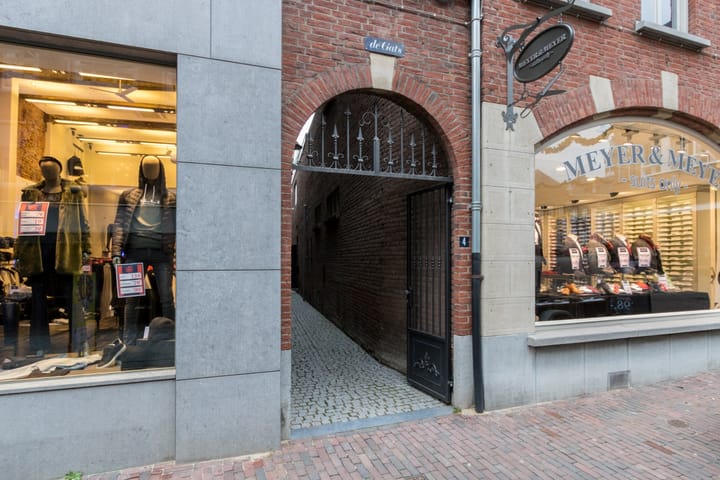 Photo 3 of Marktstraat 6-A