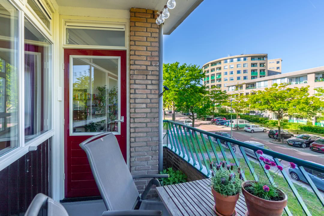 Photo 16 of Detmoldstraat 88-1