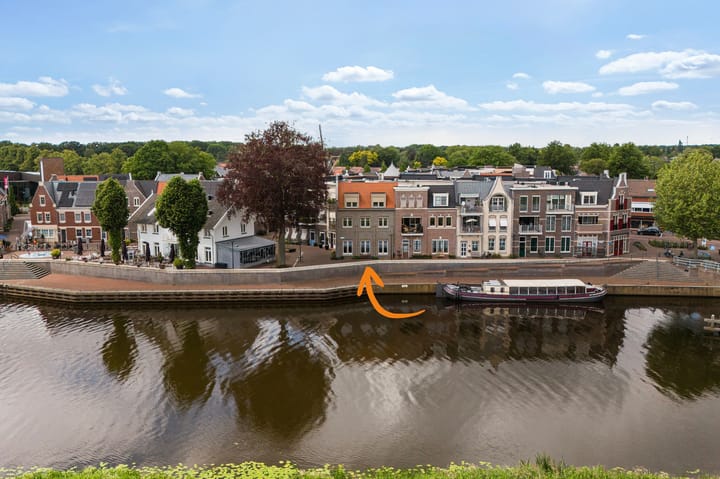 Foto 2 van Koninginnenplein 13