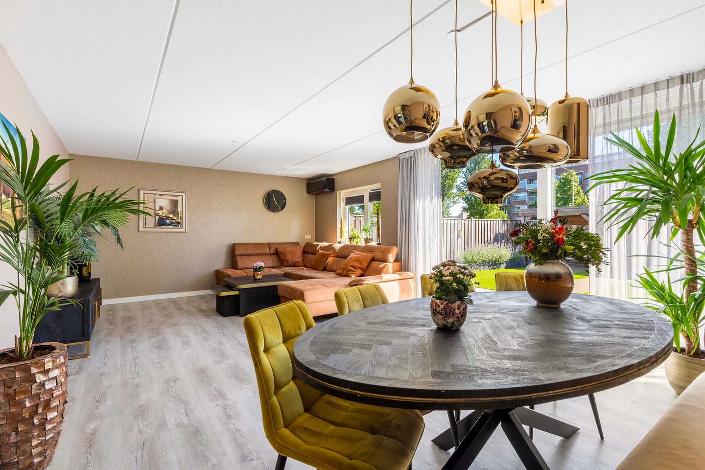 Photo 14 of Carmen 2