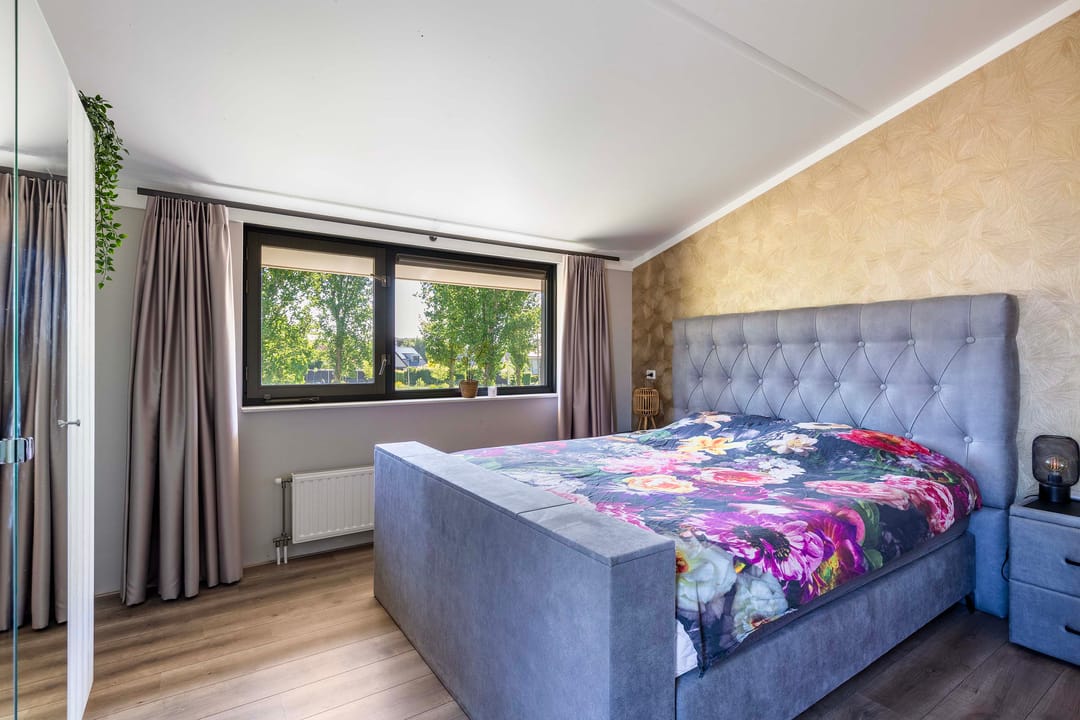 Photo 26 of Carmen 2